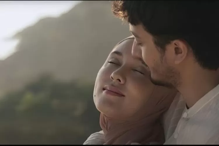 Sinopsis Film 172 Days Kisah Nyata Perjalanan Cinta Nadzira Shafa Dan Alm Ameer Azzikra Sedang 