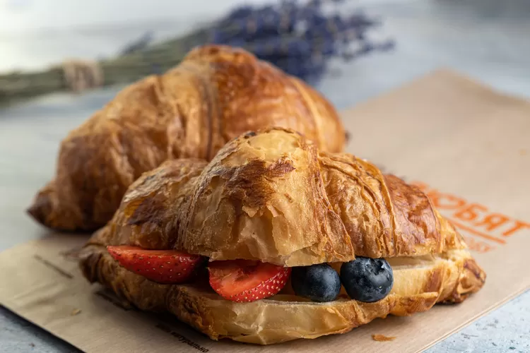 Bukan Dari Prancis, Croissant Ternyata Dari Austria? Berikut Sejarah ...