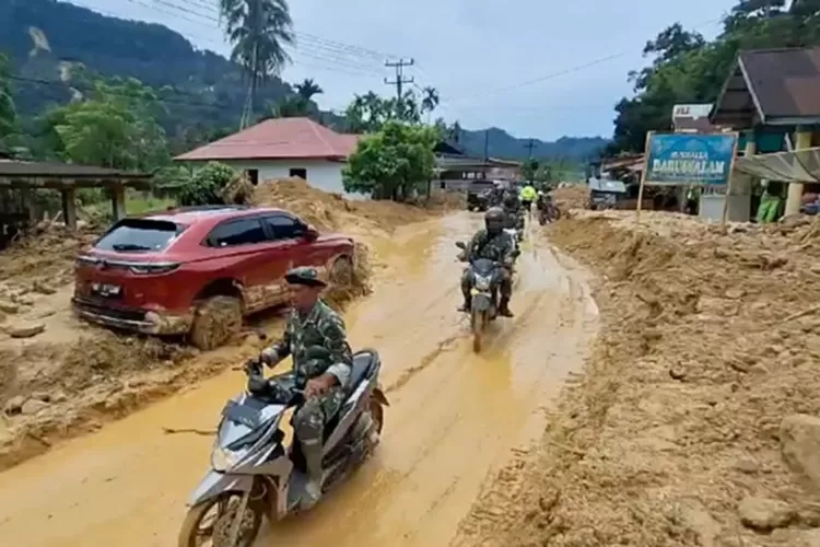 Banjir Bandang Dan Lahar Dingin Menimpa Kabupaten Agam, Tanah Datar Dan ...