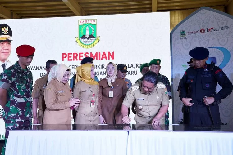 Sudah Diresmikan Pj Gubernur Banten, Kontraktor Gedung Parkir RSUD Malingping Nunggak Bayar Material Ratusan Juta