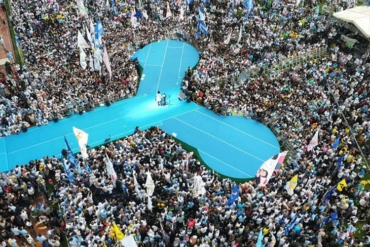 Prabowo Gibran (red)