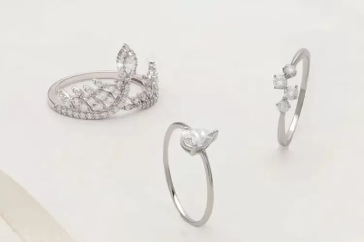 ILUSTRASI - Harga perak (Ag) tercatat mengalami kenaikan signifikan di pasar internasional pada Rabu, 29 Oktober 2025. (Dok. semar.co.id)