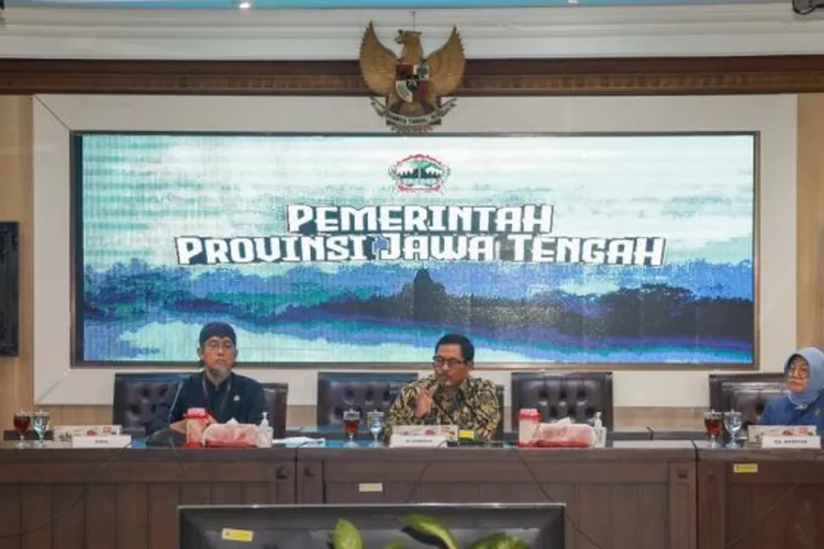 Sepanjang 2023 Pemprov Jateng Terbitkan 43 Ribu Perizinan Usaha, Paling ...