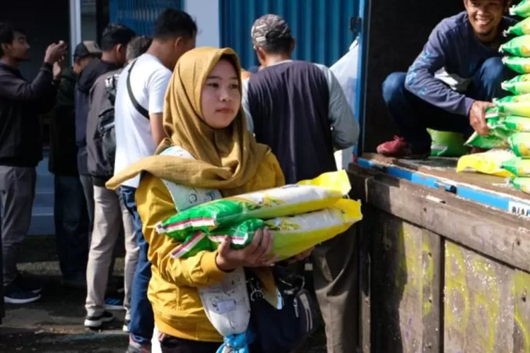 Pemkab Temanggung Gelar Operasi Pasar Di Tiga Lokasi, Gelondorkan 18 ...