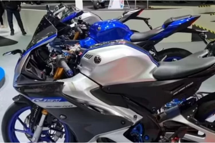 Yamaha R15  (Sumber Foto: YouTube/ RYAN JIPI)