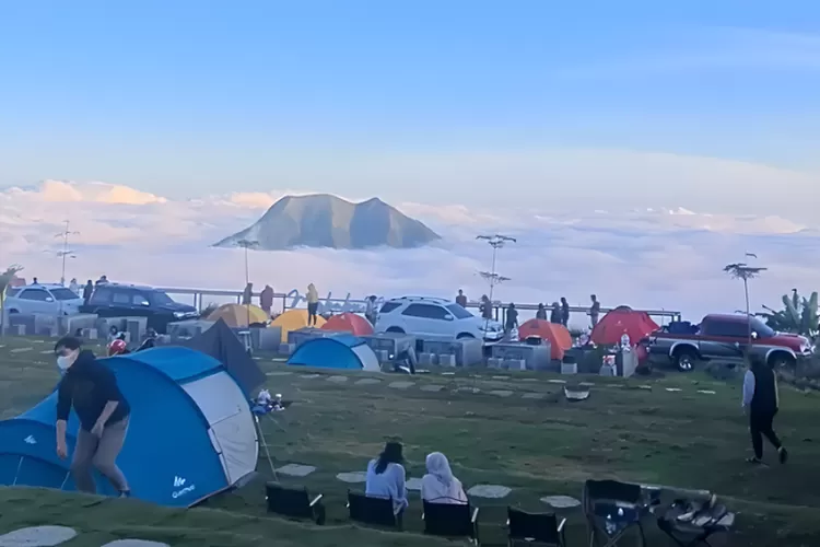 Glamping Merbabu 360 Suguhkan 5 Gunung sekaligus yang manjain mata ( Instagram/glampingmerbabu360)