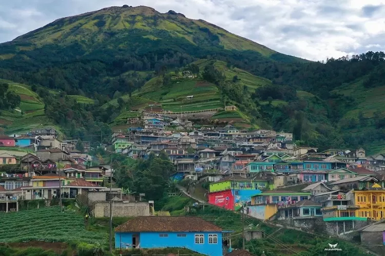 Nepal Van Java, salah satu tempat wisata alam di Magelang, jawa Tengah. (instagram/@nepal_van_java)