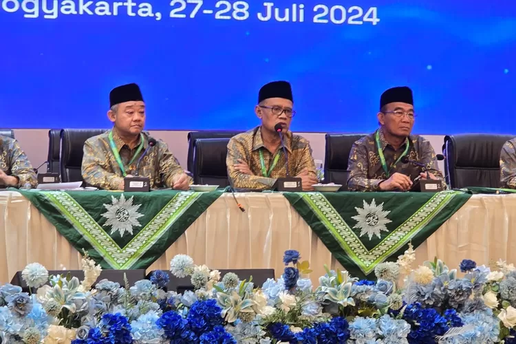 Muhammadiyah terima izin tambang! Keputusan bersejarah di Konsolidasi Nasional. Cek detailnya di artikel ini! (Youtube Muhammadiyah channel ? HukamaNews.com)