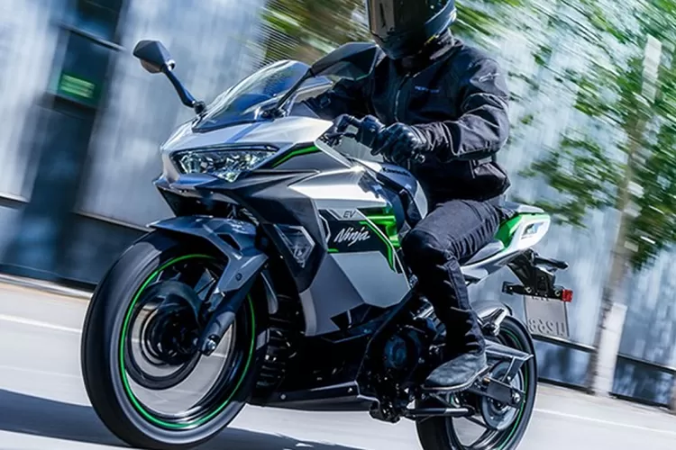 Motor Listrik Kawasaki Ninja E1 Akhirnya Meluncur Di Indonesia, Cek ...