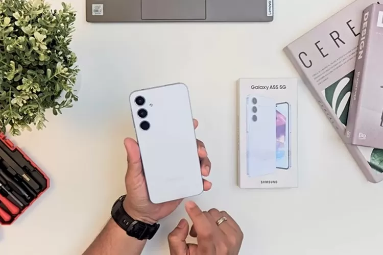 Harga Samsung Galaxy A55 5G (YouTube Radio Gadget)