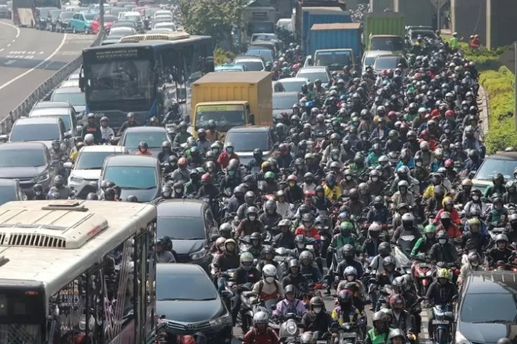 Ilustrasi: Pesta rakyat pelantikan Prabowo-Gibran di Jakarta, simak rute pengalihan lalu lintas dan siap-siap untuk macet! (Instagram @cnbcindonesia/ HukamaNews.com)