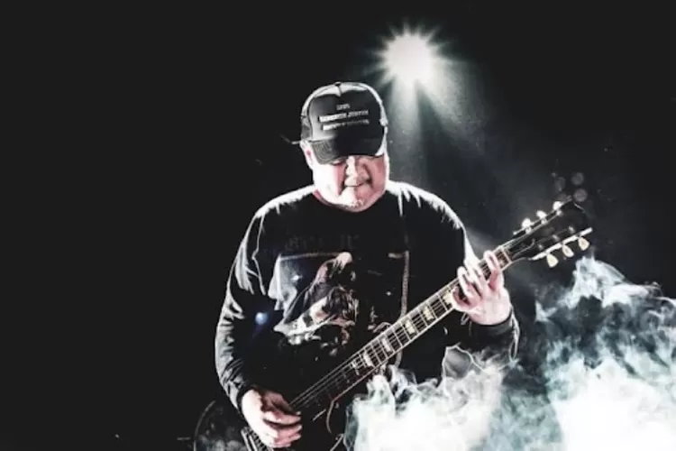 Band metal Seringai umumkan meninggalnya Ricky Siahaan. ((Instagram/@seringai_official))