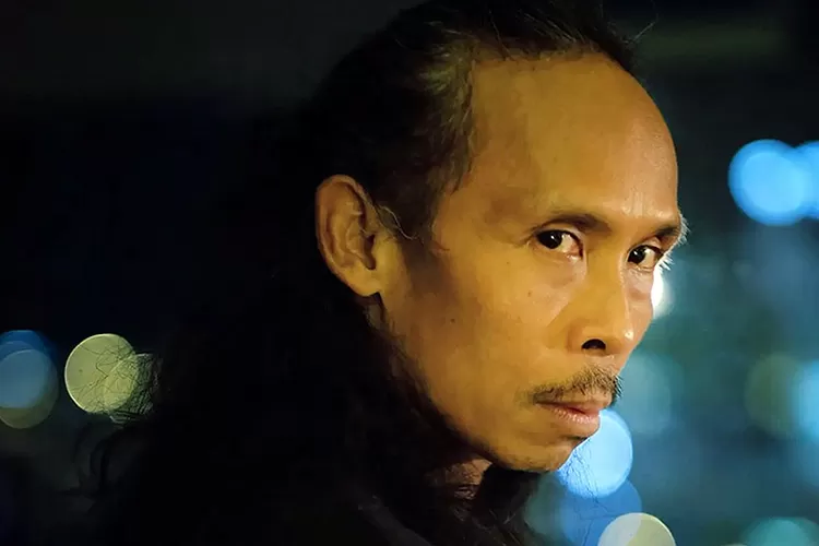 Sangar! Yayan Ruhian Jadi Mentor Bela Diri Bill Skarsgard di Film