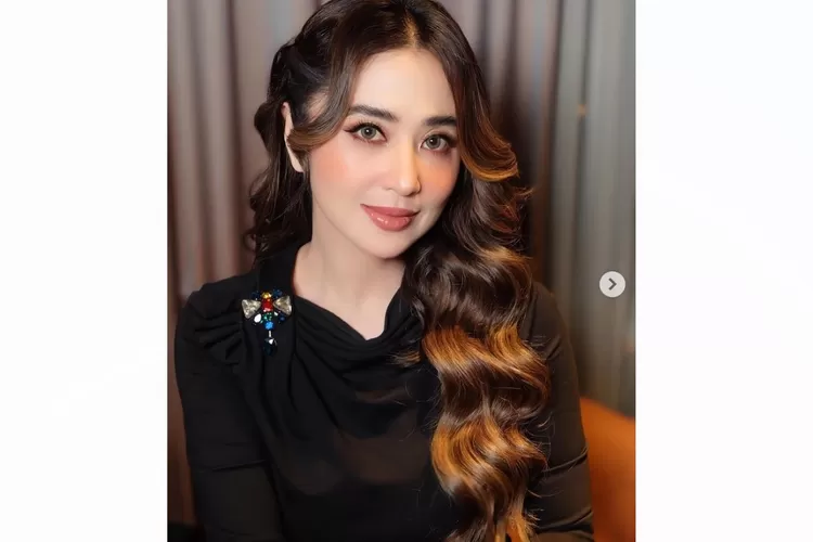 Depe alias Dewi Perssik. (instagram @dewiperssik9)