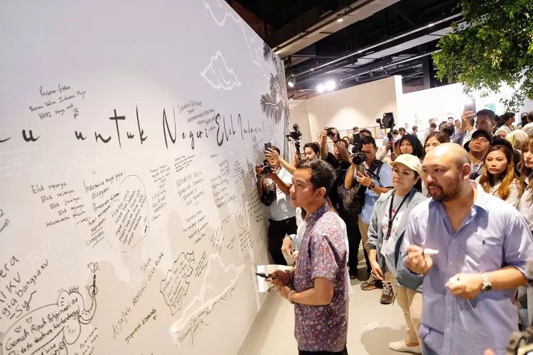 Gibran saat menghadiri Festival Negeri Elok di The Brickhall Fatmawati City Center, Jakarta Selatan, Sabtu, 3 Februari 2024. (TKN Prabowo - Gibran)