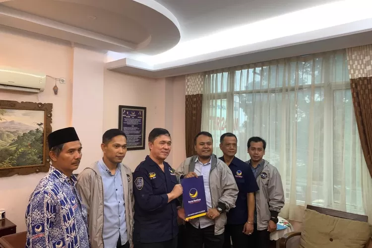 Fuad Kasyfurrahman resmi mendaftarkan diri sebagai calon bupati Bogor dari Partai Nasdem, Senin, 6 Mei 2024. (Ist)