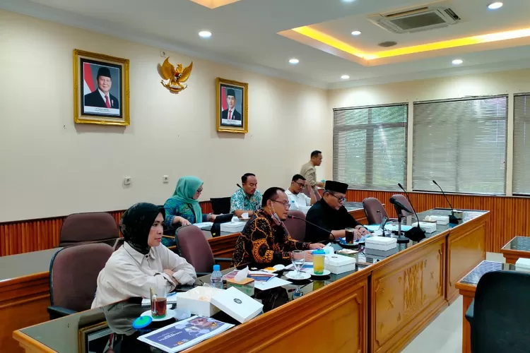 DPRD Kota Bekasi pertanyakan transparansi dan efektivitas mutasi pejabat Pemkot