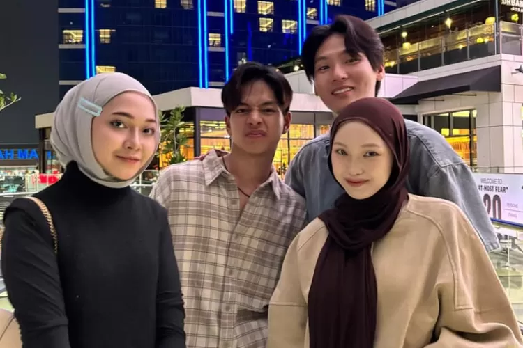 Kedekatan Jule dengan Yuka dan Aya sebelum bercerai dari Daehoon.  (Instagram @juliaprt7)