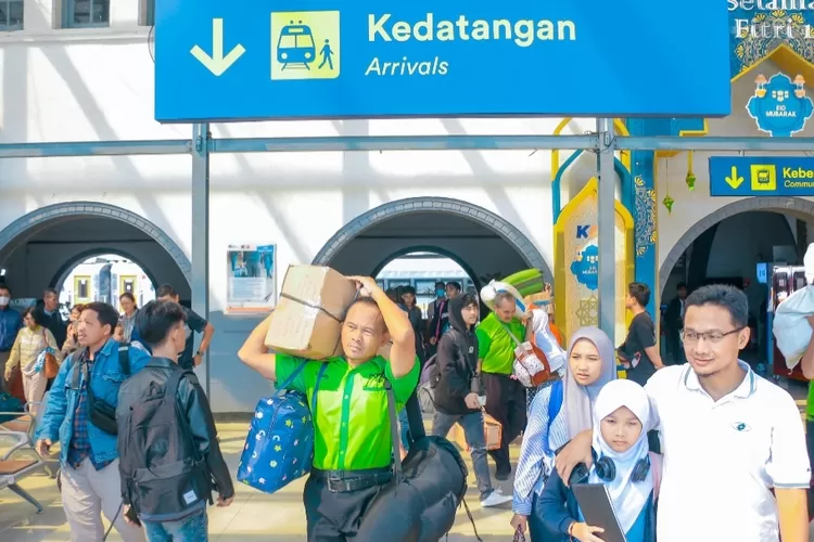 Angkutan Lebaran 2024 Moda Transportasi Kereta Api Aman Dan Lancar ...