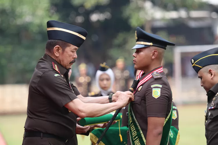 Jaksa Agung ST Burhanuddin Lantik 397 Jaksa Baru, Di Antaranya Bercita ...