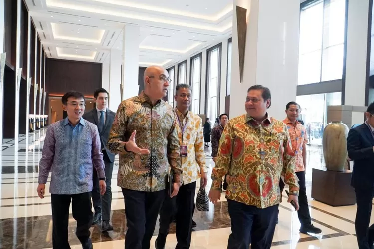 Menko Airlangga Tegaskan Konektivitas ASEAN Kunci Pembangunan Ekonomi Terpadu Kawasan. (Tim AH)