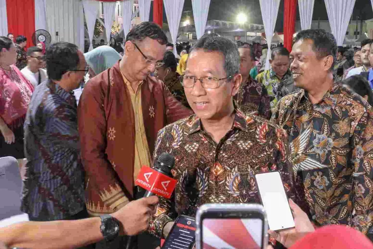 Pj Gubernur DKI Jakarta Heru Budi Hartono meresmikan  Gernas di Jakarta Barat, Senin (29/11/2023).