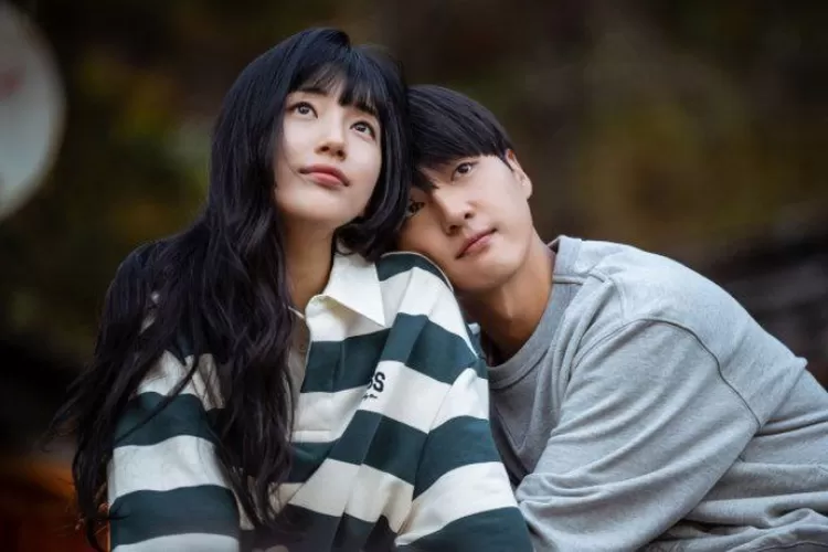 5 Rekomendasi Drama Korea Komedi Romantis 2023 yang Wajib Ditonton (Foto: twitter.com/@kdrama_menfess)