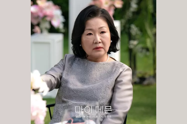 5 Fakta Menarik Keluarga Joo Cheon Sook dalam Drama Korea My Demon (Foto: instagram.com/sbsdrama.official)