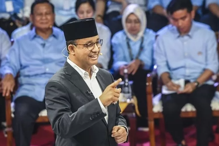 Debat Capres 2024, Prabowo terbawa emosi menjawab pertanyaan Anies Baswedan.