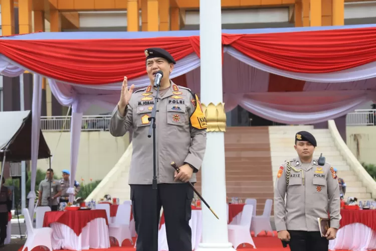 Kapolda Riau Irjen M Iqbal memimpin Upacara Pembaretan Bintara di Mapolda Riau. (Istimewa )