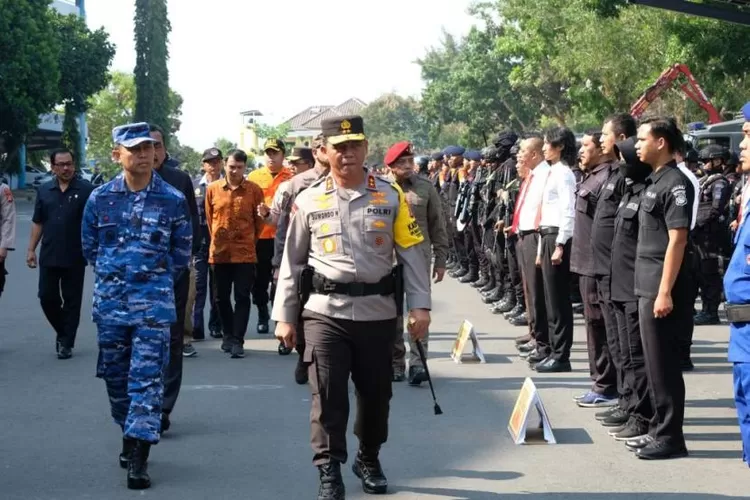 Kapolda DIY Irjen Suwondo Nainggolan meninjau fasilitas di Rusun Aspol Pingit Yogyakarta  (Istimewa )