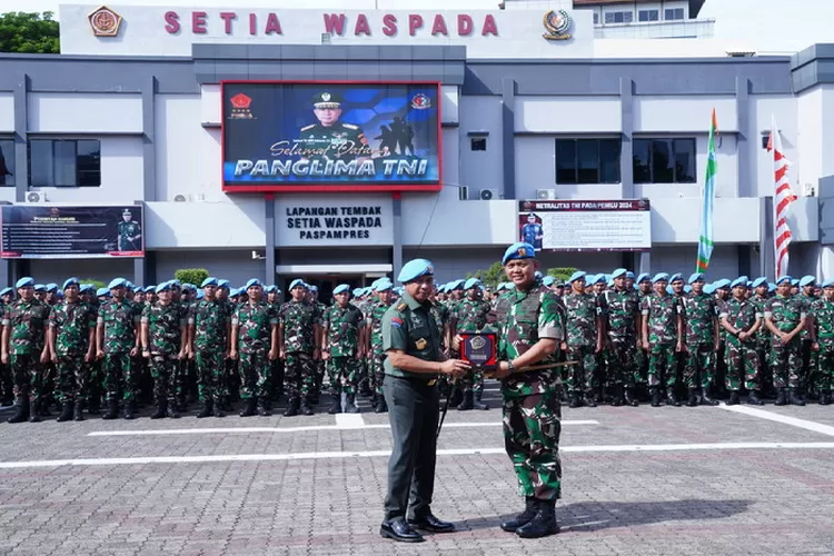 Panglima TNI Jenderal TNI Agus Subiyanto, melaksanakan kunjungan ke Pasukan Pengamanan Presiden (Paspampres) dalam rangka memastikan kesiapan pasukan dan materiil. Foto: Puspen TNI