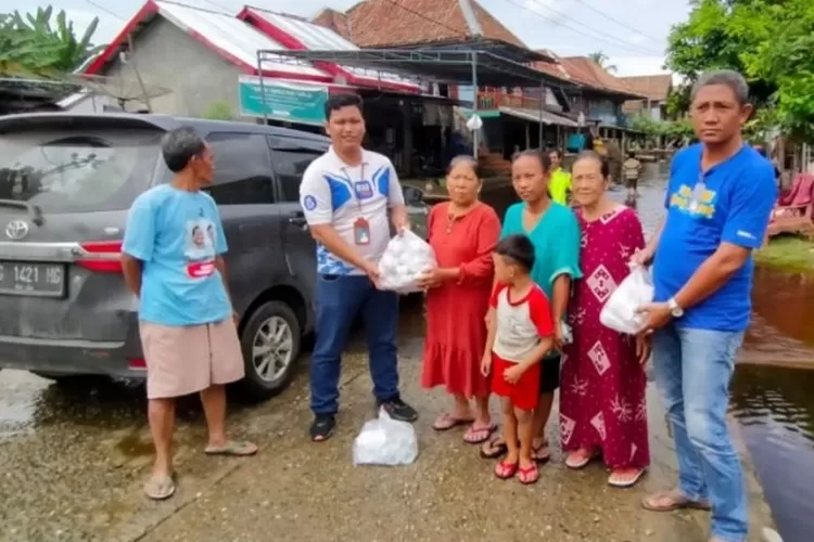 BRI Peduli Branch Office Lubuk Linggau Salurkan Bantuan Tanggap Bencana Banjir di Kabupaten Muratara  (Humas BRI Pusat.)