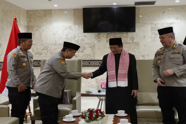 Imam Besar Masjid Istiqlal Nasaruddin usai menerima Tim Operasi Nusantara Cooling System (NCS) Polri yang dipimpin oleh Wakaops NCS Polri Brigjen Pol Yuyun Yudhantara di Perkantoran Masjid Istiqlal (Istimewa )