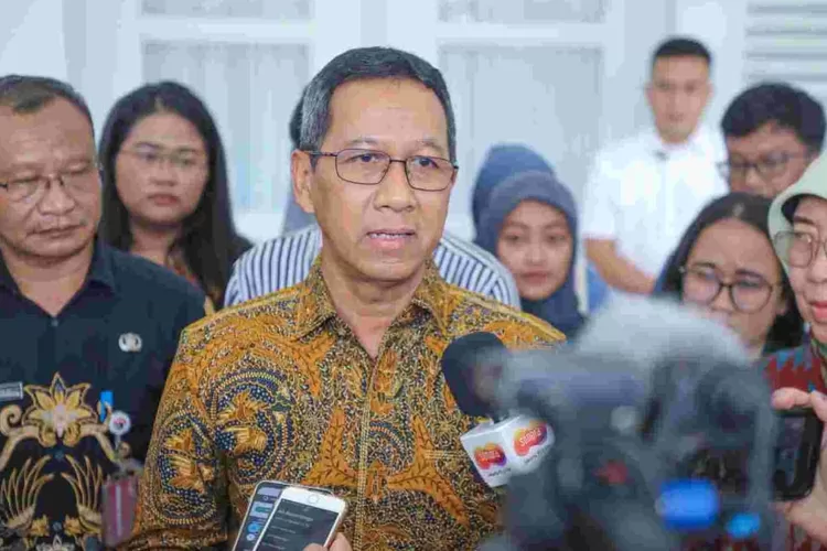 Pj Gubernur DKI Jakarta Heru Budi Hartono menyampaikan penjelasan tentang program KJMU.