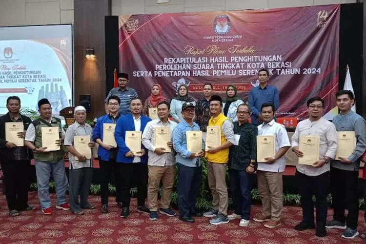 Komisi Pemilihan Umum (KPU) Kota Bekasi telah menyelesaikan rekapitulasi suara Pemilu 2024, ini daftar caleg terpilih yang diumumkan, pada Rabu (13/3)2024). (FOTO: KPU Kota Bekasi)