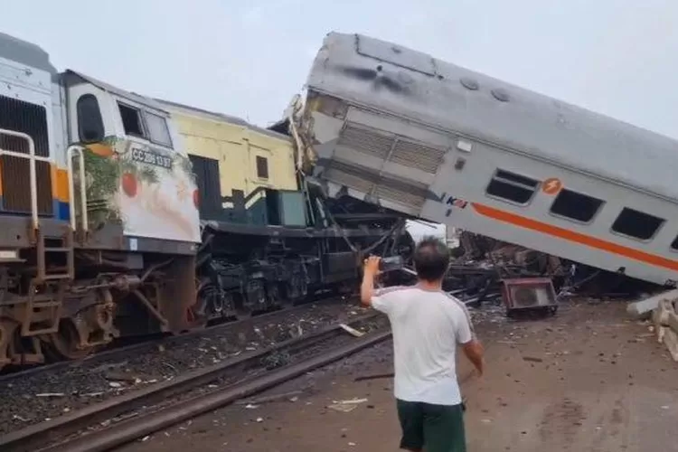 Kecelakaan kereta api Turangga.