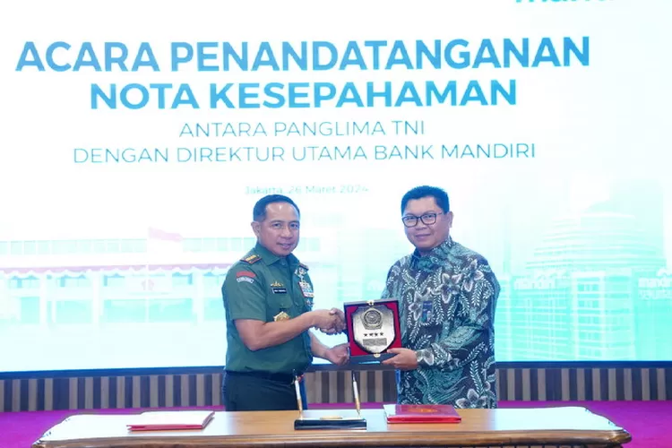 Pererat kerja sama layanan jasa perbankan, Panglima TNI tandatangani MoU dengan Bank BRI, Mandiri dan BNI. Foto: Puspen TNI