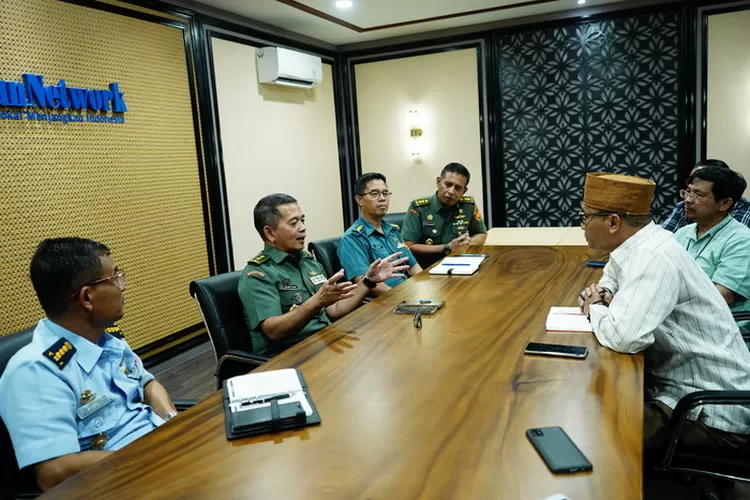 Kapuspen TNI harapkan TNI dan Media bersinergi sampaikan informasi yang akurat dan tepat. Foto: Puspen TNI