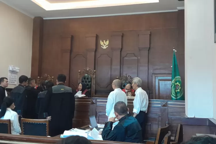 Sidang kasus pemalsuan di Pengadilan Negeri Jakarta Utara.
