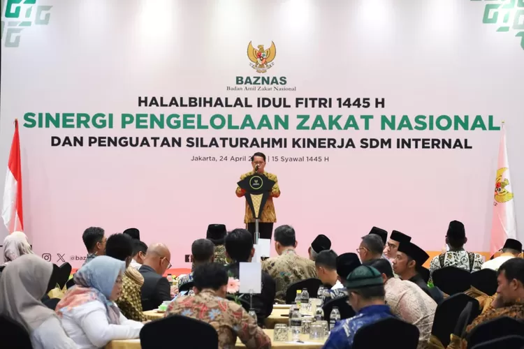 Acara Halal Bihalal Idul Fitri  1445 hijriah  Kemenag- Baznas  di Jakarta, Rabu (24/4/2024). 