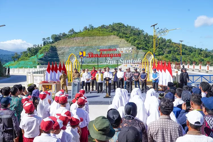 Presiden H Joko Widodo resmikan Bendungan Tiu Suntuk, Sumbawa Barat (Suara Karya/Pemprov NTB)