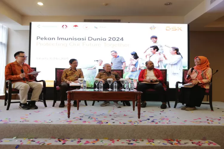 Para narasumber dalam Pekan Vaksinasi Dunia 2024 di Jakarta. (Sadono )