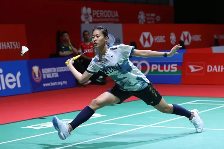 Putri KW tak mampu lewati babak perempat final turnamen bulutangkis Malaysia Masters 2024.