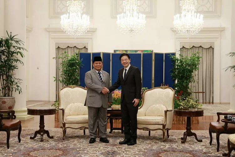Menteri Pertahanan RI Prabowo Subianto melakukan pertemuan bilateral dengan Prime Minister of Singapore H.E. Lawrence Wong, di Istana, Singapura, Sabtu (1/6/2024). Foto: Humas Kemhan