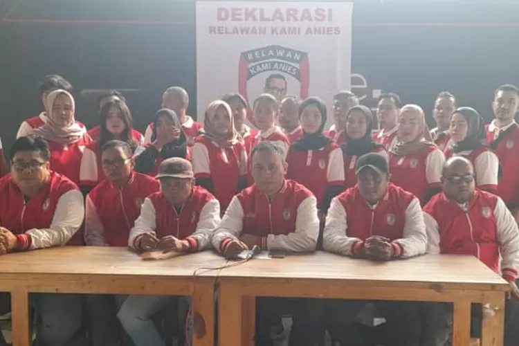 Deklarasi dukungan dari Relawan Timur, Kamis (6/6/2024). KAMI Anies untuk maju pada Pilkada DKI Jakarta, November 2024 digelar di  sebuah  Kedai Kopi di  Kampung Gedong, Kramatjati, Jakarta Timur , Kamis (6/6/2024)