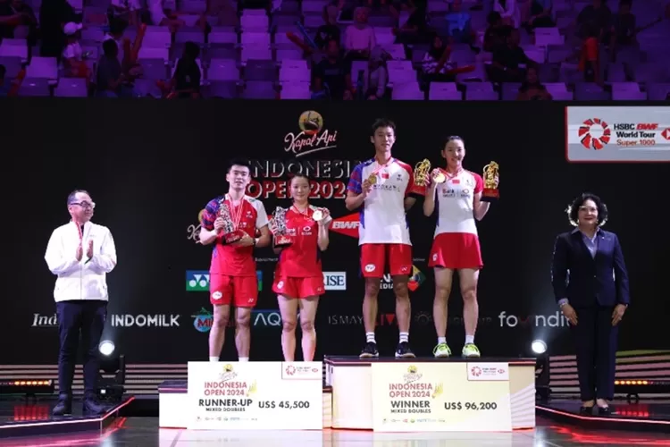 Dominasi China di podium juara Indonesia Open 2024.