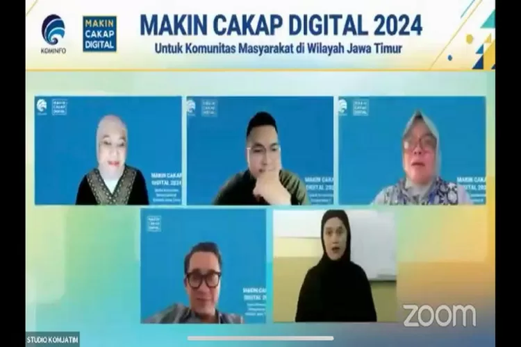 Kementrian Kominfo RI menyelenggarakan webinar #MakinCakapDigital2024 untuk segmen komunitas di wilayah Kabupaten Blitar, Jawa Timur bertema: Pengembangan Budaya dan Seni Indonesia di Media Digital. (Istimewa )