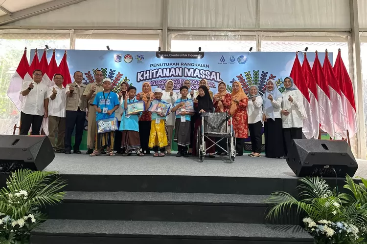 Program CSR  yang digelar Dharma Wanita PAM Jaya kithanan massal  mencapai 521 anak, melebihi target. 497 anak. Event ini dalam rangka HUT ke 497 Jakarta. 