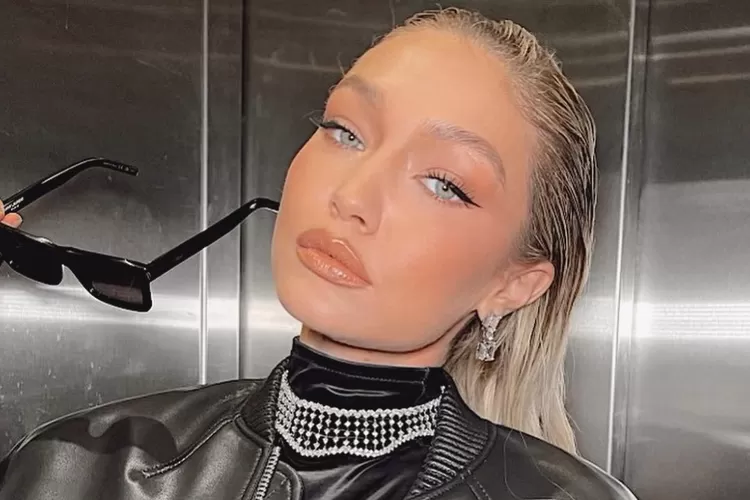 Gigi Hadid Geram Israel Diagungkan: Semua Salah Kecuali Mereka - Ayo Bogor